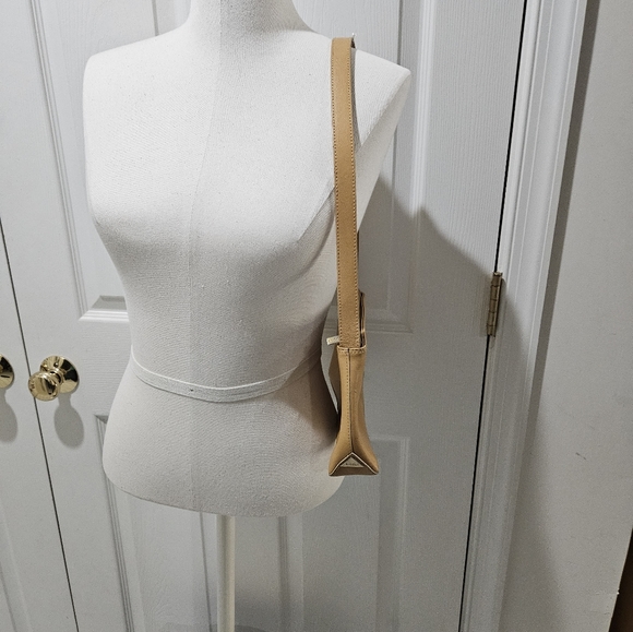 Vintage 1970s Nicoli Fernando Camel Leather Leather Handbag made in Italy - Picture 2 of 9